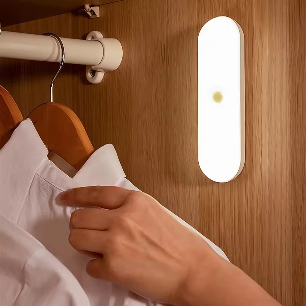 Voice Control Light Bulb - ไฟกลางคืนไร้สาย LED พร้อมเซ็นเซอร์ตรวจจับความเคลื่อนไหว ชาร์จ USB ได้